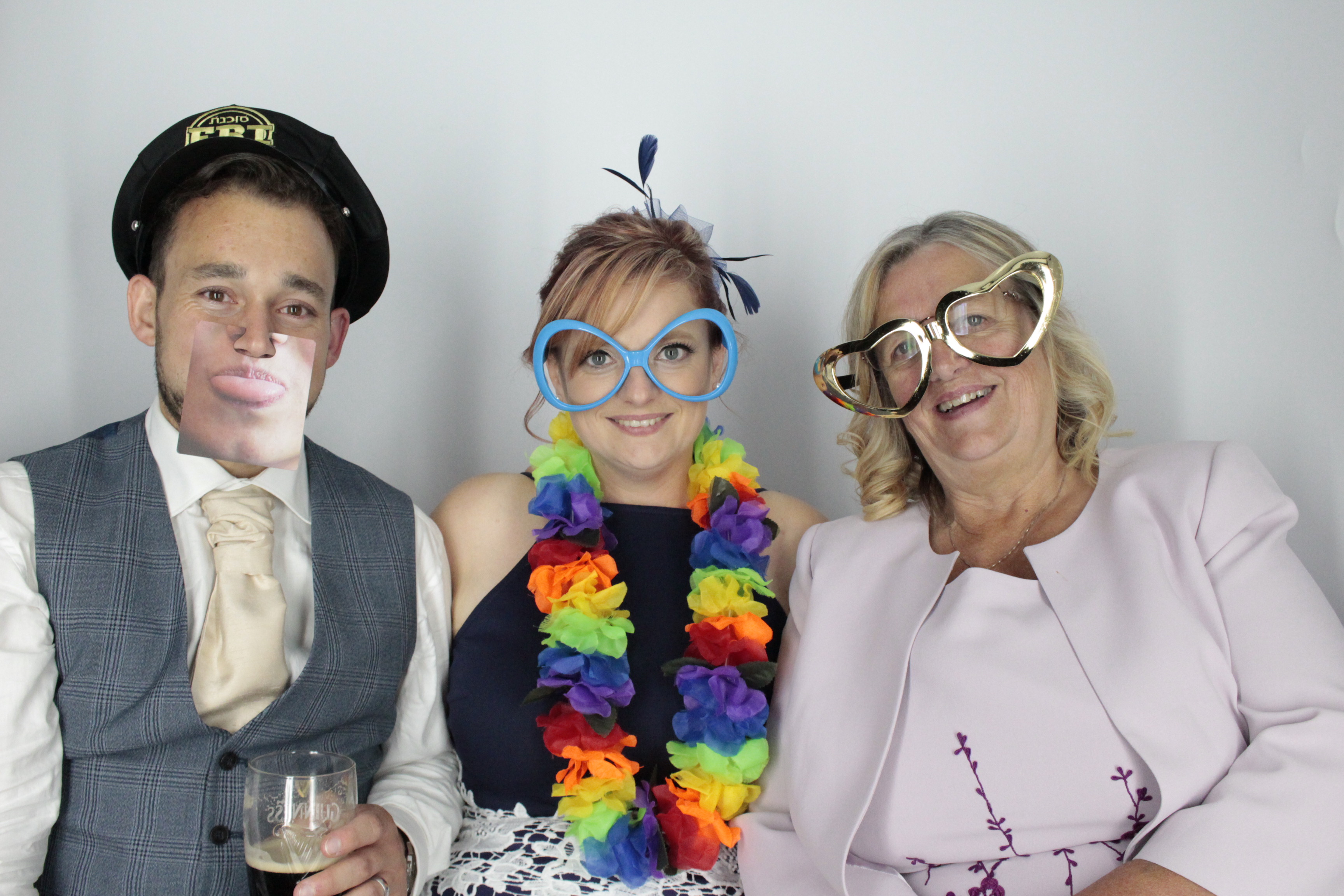 Emma & Karl's Wedding | View more photos from the event at gallery.myphotoboothexperience.co.uk/u/MyPhotoBoothExperienceLtd/Emma-Karls-Wedding